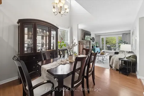 1360 Sunnybrae Crescent Oshawa ON L1H 8E5