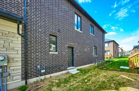 2982 Seagrass Street Pickering ON L0H 1J0