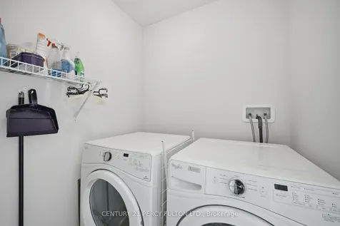 1281 Wharf Street Pickering ON L1W 1A2