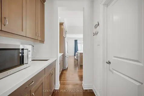 1281 Wharf Street Pickering ON L1W 1A2