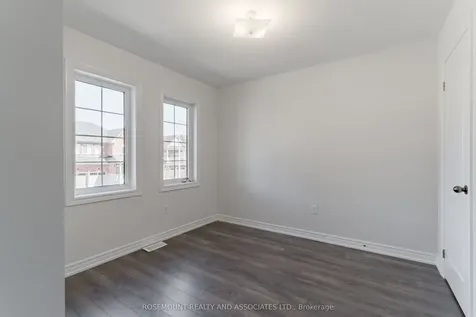 230 Bruce Cameron Drive Clarington ON L1C 0W3