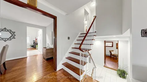 63 Lawson Road Toronto ON M1C 2J1