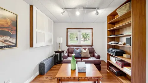 63 Lawson Road Toronto ON M1C 2J1