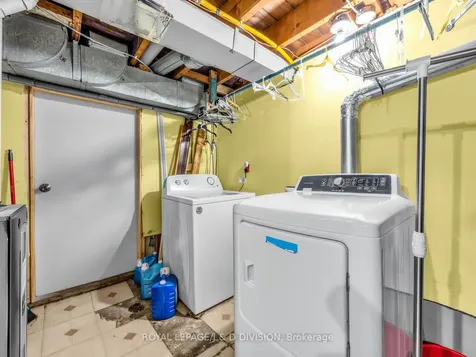 20 Glasgow Avenue Toronto ON M1K 1C1