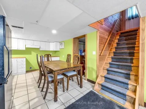 20 Glasgow Avenue Toronto ON M1K 1C1