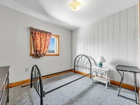 20 Glasgow Avenue Toronto ON M1K 1C1