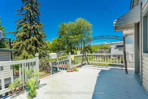 20 Glasgow Avenue Toronto ON M1K 1C1