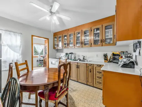 20 Glasgow Avenue Toronto ON M1K 1C1