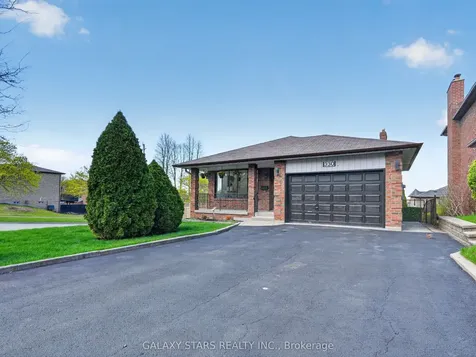 330 Cumberland Court Oshawa ON L1H 8E7