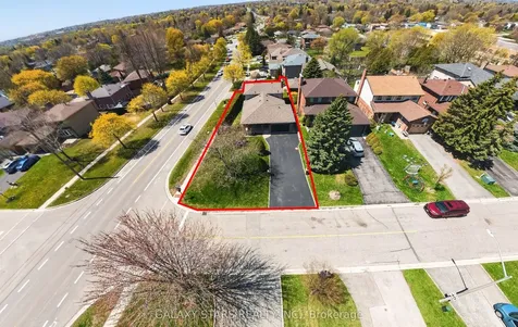 330 Cumberland Court Oshawa ON L1H 8E7