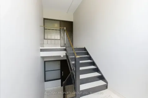 102 Front Street E Whitby ON L1N 1A1