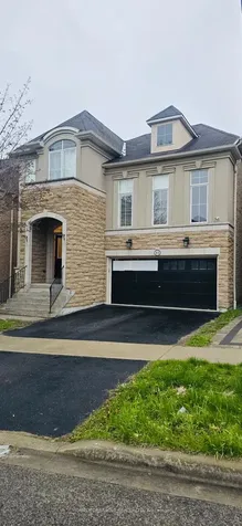 13 Muscat Crescent Ajax ON L1Z 0B7