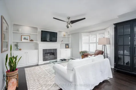 2396 Winlord Place Oshawa ON L1L 0B7