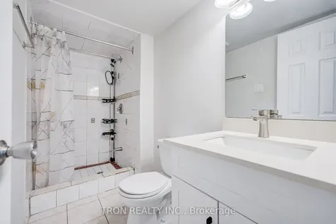 256 Alexmuir Boulevard Toronto ON M1V 1T7