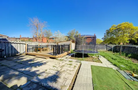 256 Alexmuir Boulevard Toronto ON M1V 1T7