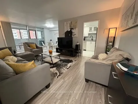 5 Massey Square Toronto ON M4C 5L6