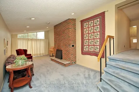 65 Bennett Road Toronto ON M1E 3Y2
