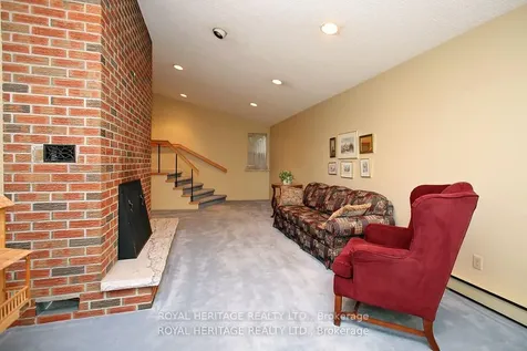 65 Bennett Road Toronto ON M1E 3Y2