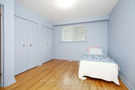 65 Bennett Road Toronto ON M1E 3Y2