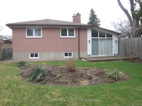 65 Bennett Road Toronto ON M1E 3Y2