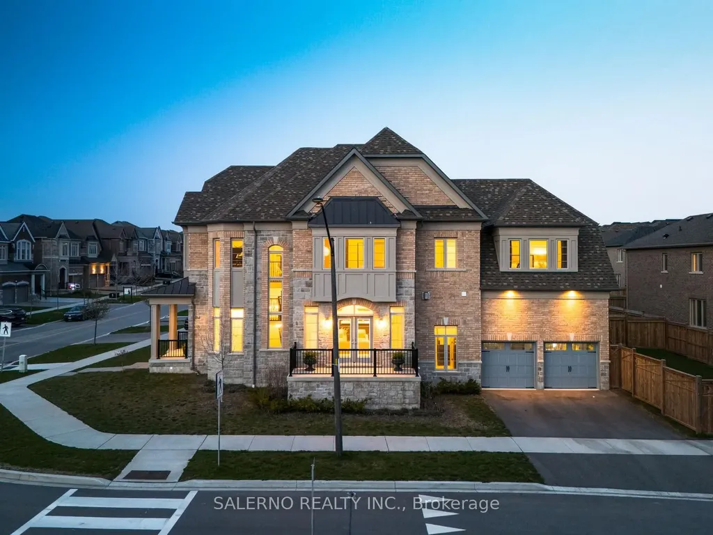 55 Christine Elliott Avenue Whitby ON L1P 0C8
