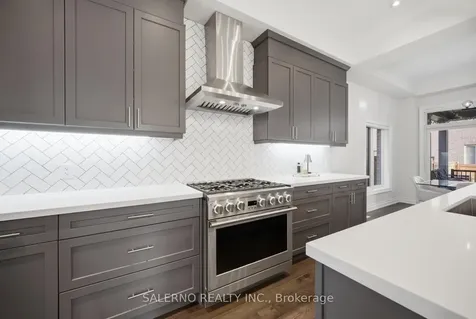 55 Christine Elliott Avenue Whitby ON L1P 0C8