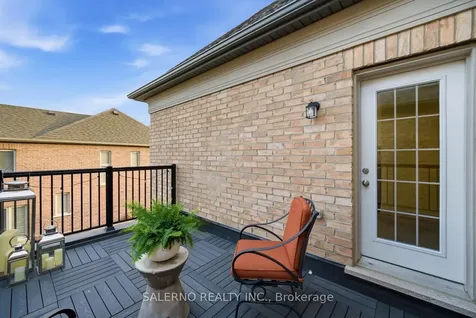 55 Christine Elliott Avenue Whitby ON L1P 0C8