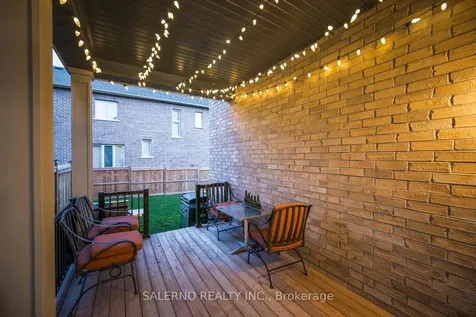 55 Christine Elliott Avenue Whitby ON L1P 0C8