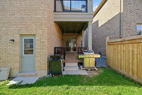 55 Christine Elliott Avenue Whitby ON L1P 0C8