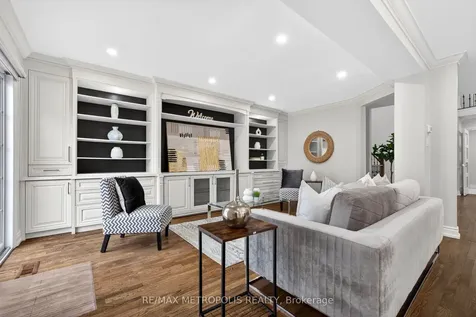 914 Sproule Crescent Oshawa ON L1K 2C8