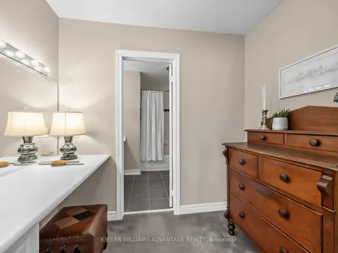 98 Coalport Drive Toronto ON M1N 4B8
