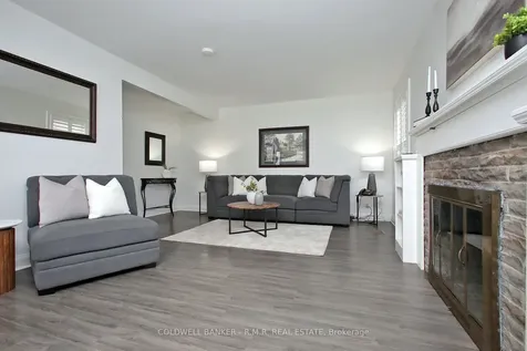 125 Jones Avenue Oshawa ON L1G 3A3