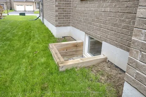 183 William Fair Drive Clarington ON L1C 0T6
