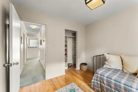 26 Wichey Road S Toronto ON M1C 2H6