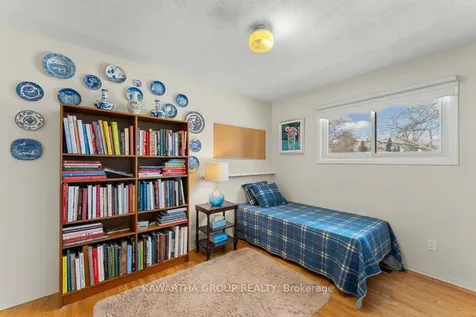 26 Wichey Road S Toronto ON M1C 2H6