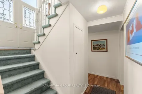 26 Wichey Road S Toronto ON M1C 2H6