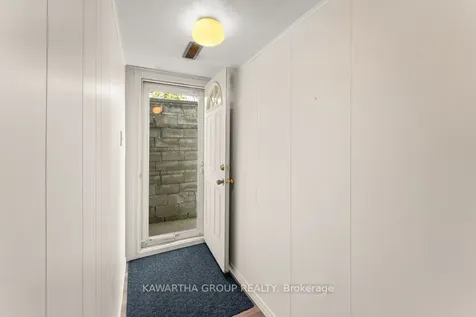 26 Wichey Road S Toronto ON M1C 2H6