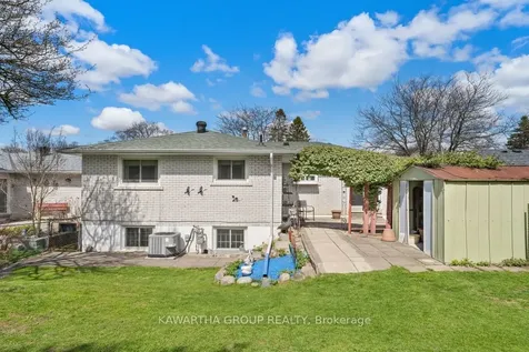 26 Wichey Road S Toronto ON M1C 2H6