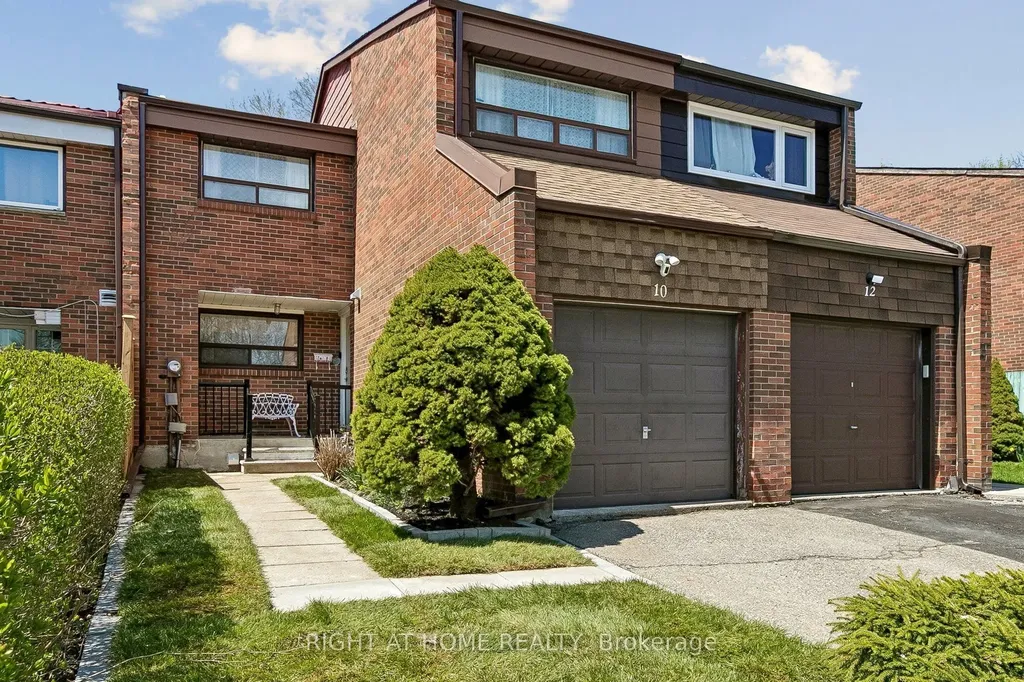 10 Sachems Place Toronto ON M1B 1E6