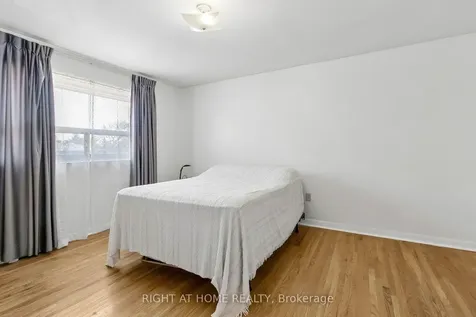 10 Sachems Place Toronto ON M1B 1E6