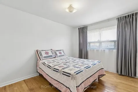 10 Sachems Place Toronto ON M1B 1E6