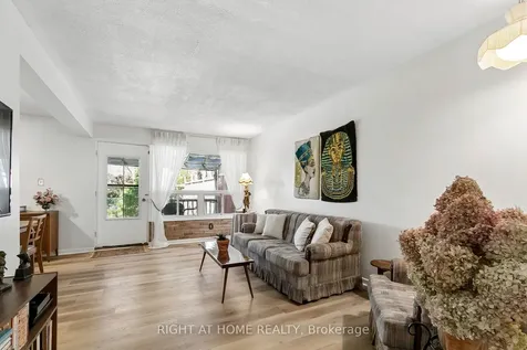 10 Sachems Place Toronto ON M1B 1E6
