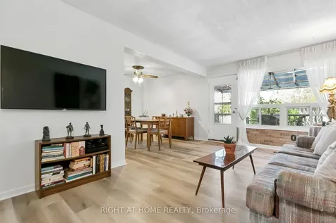 10 Sachems Place Toronto ON M1B 1E6