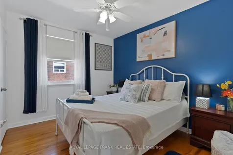 1 Deborah Drive Toronto ON M1H 2H5