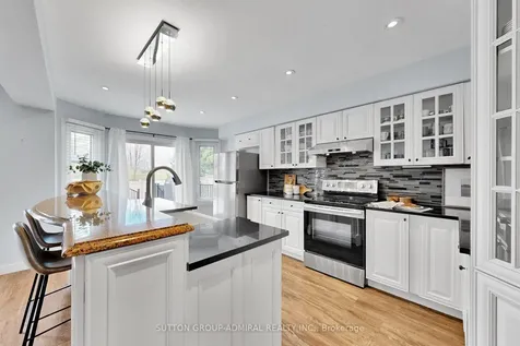 14 Windham Crescent Clarington ON L1E 1Y7