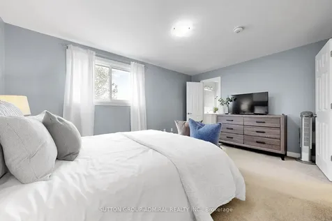 14 Windham Crescent Clarington ON L1E 1Y7