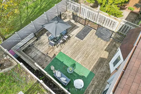 14 Windham Crescent Clarington ON L1E 1Y7