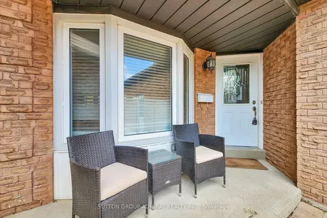 14 Windham Crescent Clarington ON L1E 1Y7