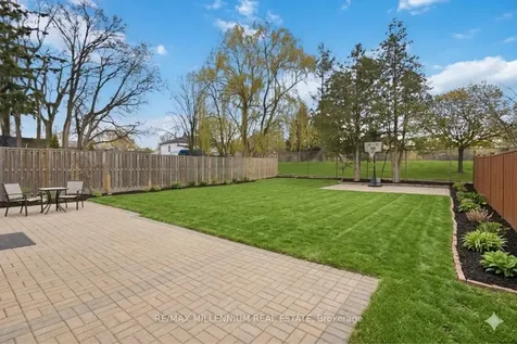 204A Bellamy Road N Toronto ON M1J 2L6