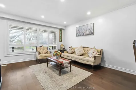 204A Bellamy Road N Toronto ON M1J 2L6